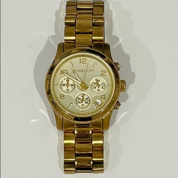 Michael Kors Accessories - Michael Kors gold watch